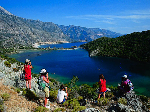 azerbaycana-idxal-olunan-bezi-turizm-avadanliqlarinin-vergi-ve-rusumlardan-azad-olunmasi-teklif-edilir