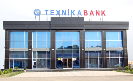 ehalinin-banklara-olan-inami-olub