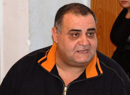 elcin-behbudov-kimin-emisi-ogludur