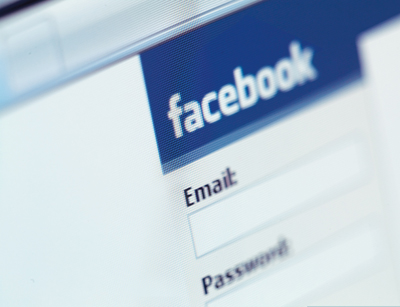 konqresmenler-yeniliklerin-tetbiqi-ile-bagli-facebook-dan-izahat-teleb-etmisler