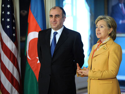 azerbaycanin-xarici-isler-naziri-ve-abs-in-dovlet-katibi-dagliq-qarabag-munaqisesini-muzakire-edibler
