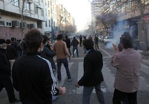 iranda-toqqusma-yeniden-basladi