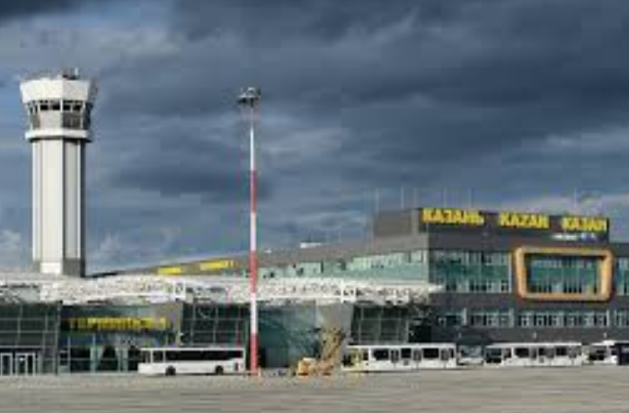 kazan-aeroportu-ucuslari-berpa-etdi