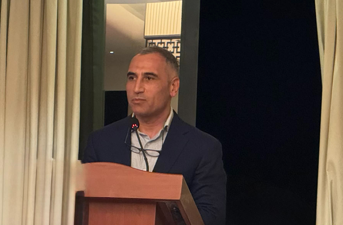 qlobal-istehsalat-sebekelerinde-logistika-ve-maliyye-xidmetleri-adli-kitab-teqdim-olunub-foto-video