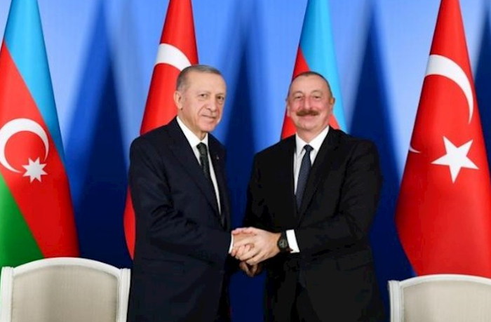 ilham-eliyev-erdogani-tebrik-etdi