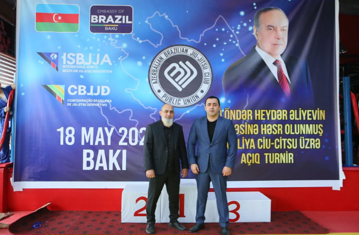 heyder-eliyevin-102-illiyine-hesr-olunmus-turnir-kecirilib