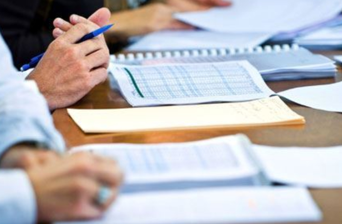 magistraturaya-sened-qebulu-basladi