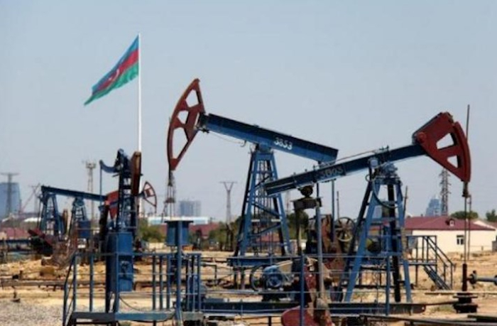 azerbaycan-nefti-ucuzlasdi